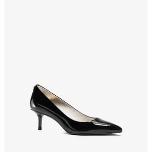 Micheal Kors flex kitten pumps